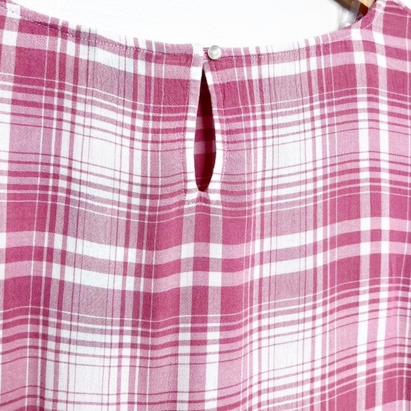 New with Tag Chaps Women’s Plaid Pink White Short Flutter Sleeve Ruffle Blouse - Picture 12 of 16